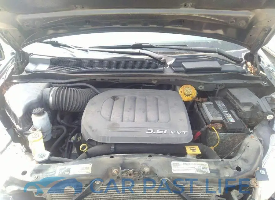 2C4RC1CGXGR100975# 10