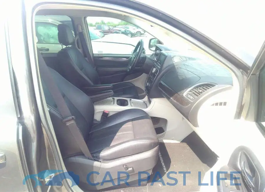 2C4RC1CGXGR100975# 5