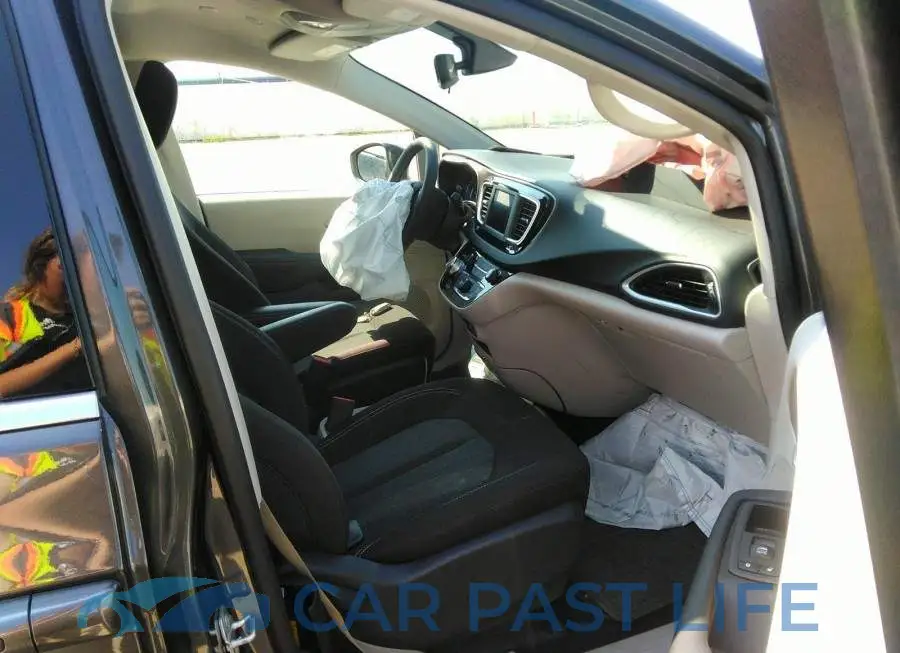 2C4RC1ZG5NR217450# 5
