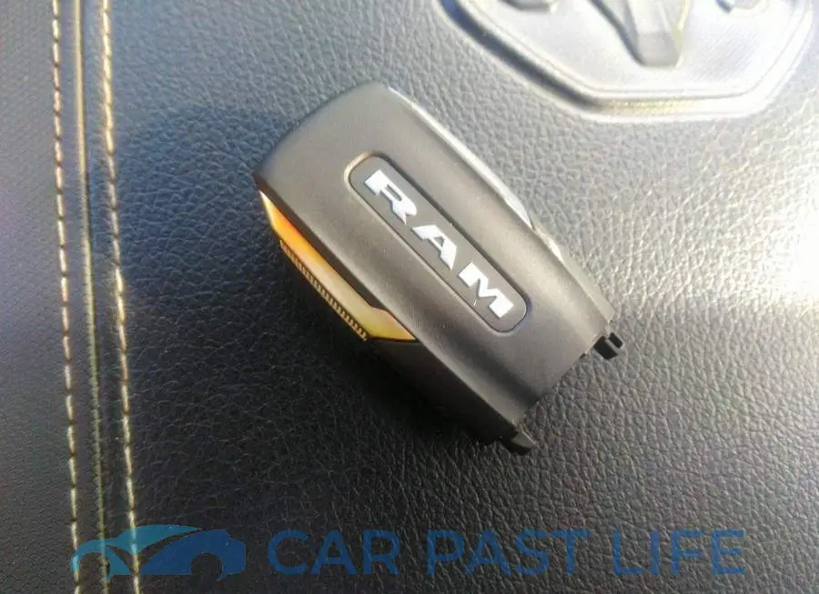 1C6SRFLT2LN255917# 11