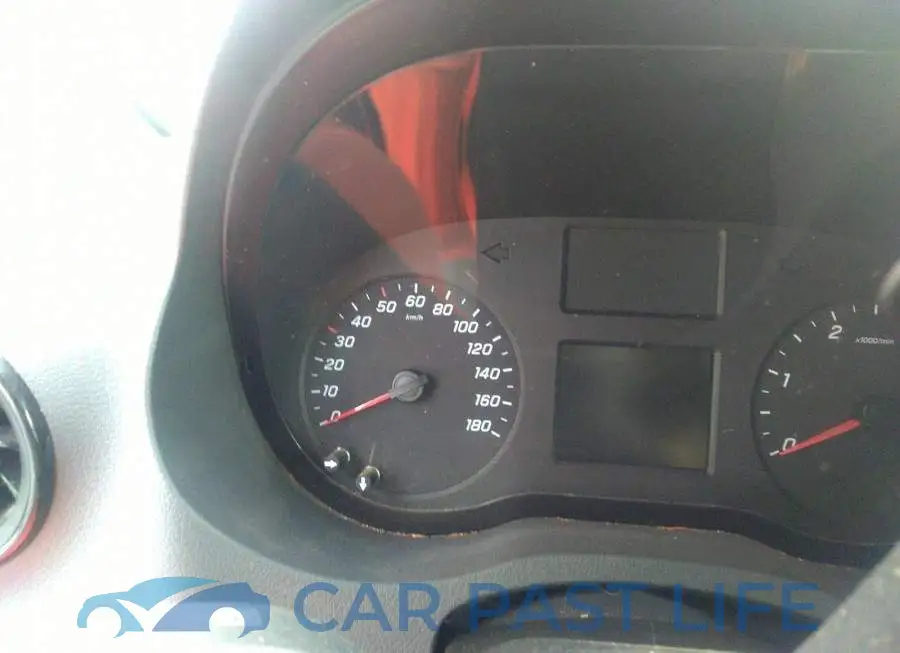 WD3BF0CD1KP052571# 7