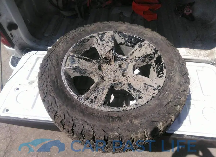 1C6SRFVT1NN196228# 12