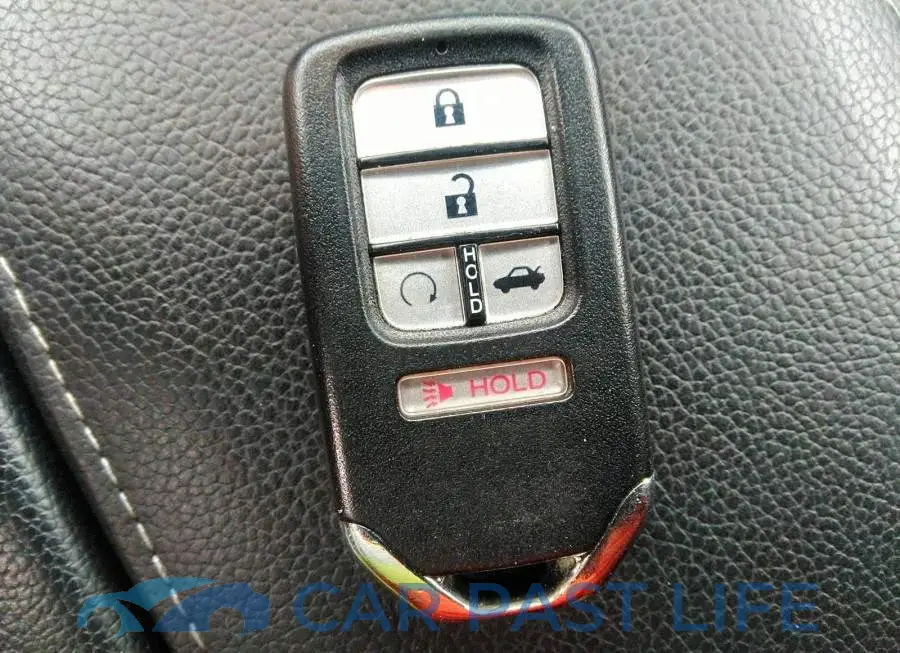 2HGFC2F82KH016971# 11