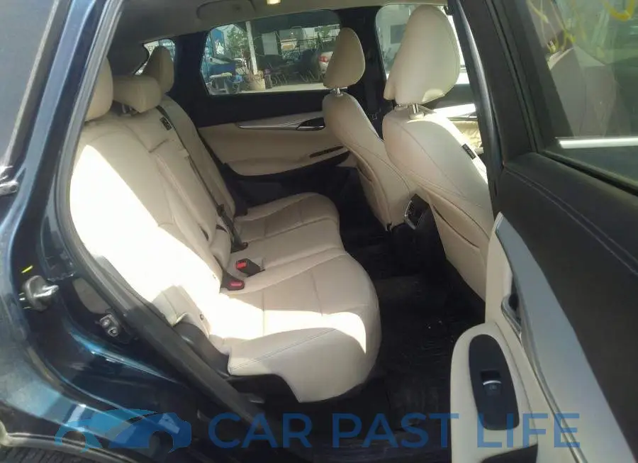 3PCAJ5M32LF110928# 8