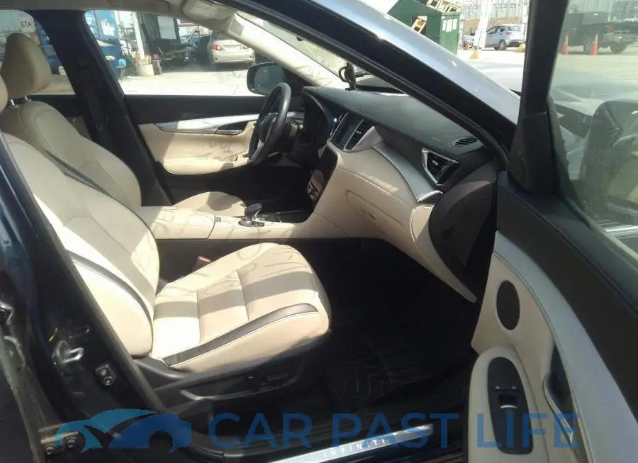 3PCAJ5M32LF110928# 5