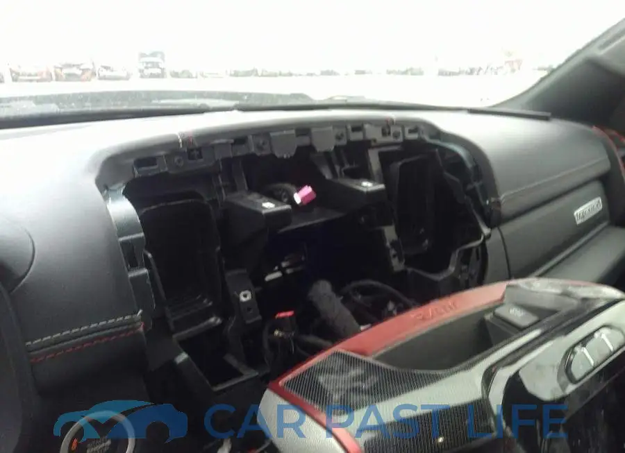 1C6SRFLTXMN684062# 6