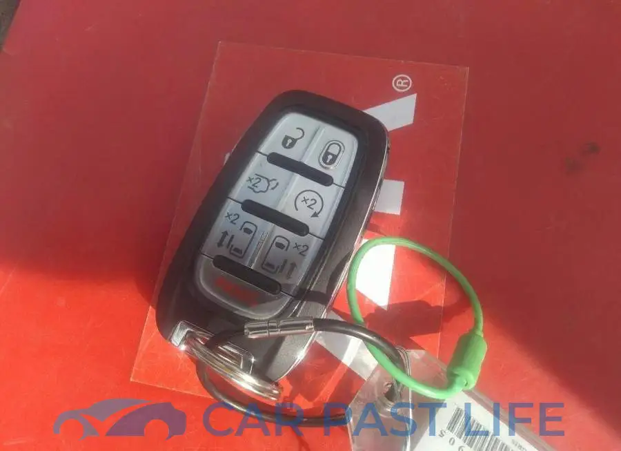 2C4RC1BG8NR121905# 11