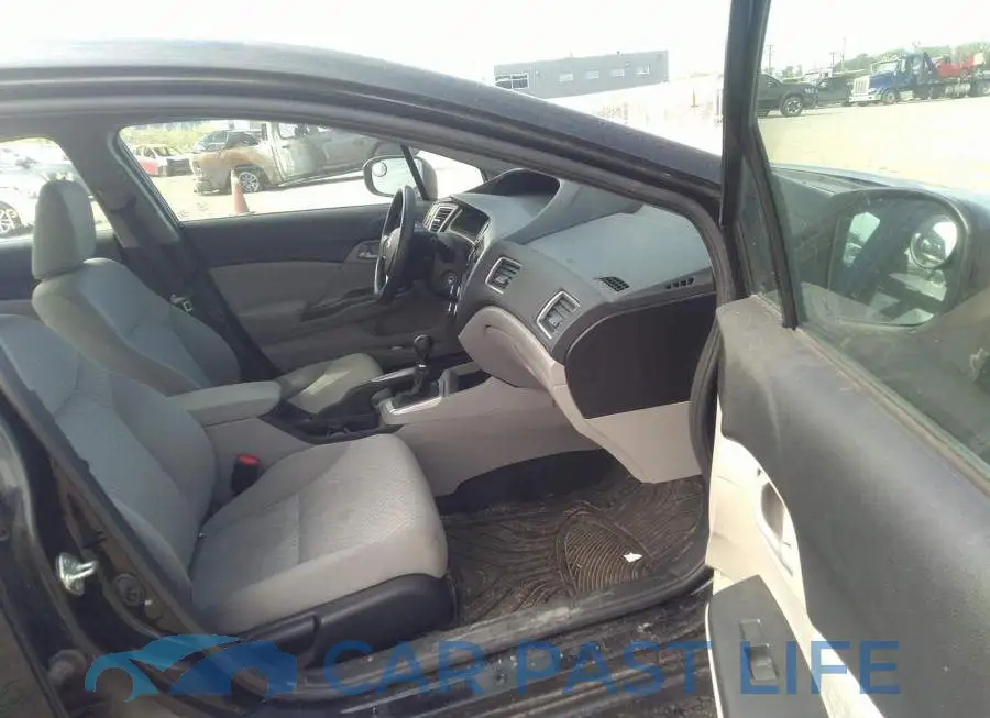 2HGFB2E29FH019775# 5
