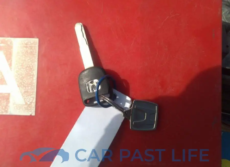 2HGFB2E29FH019775# 11