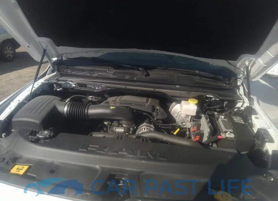 1C6SRFVT6NN108158# 10