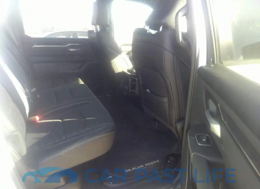1C6SRFVT6NN108158# 8