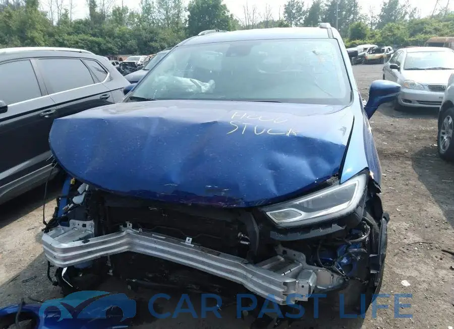 2C4RC1EG4MR537458# 10