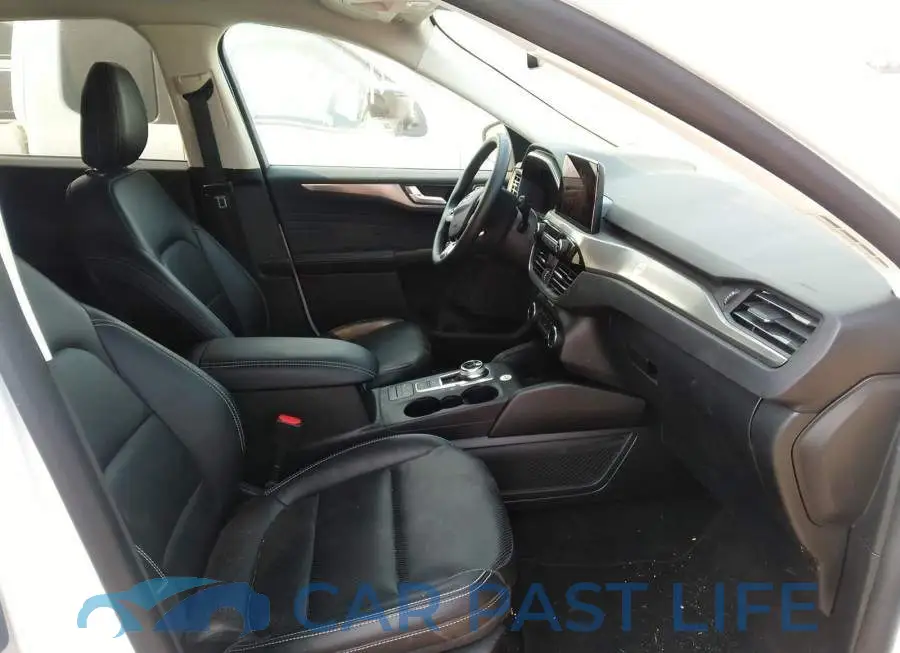 1FMCU9J97NUA56239# 5