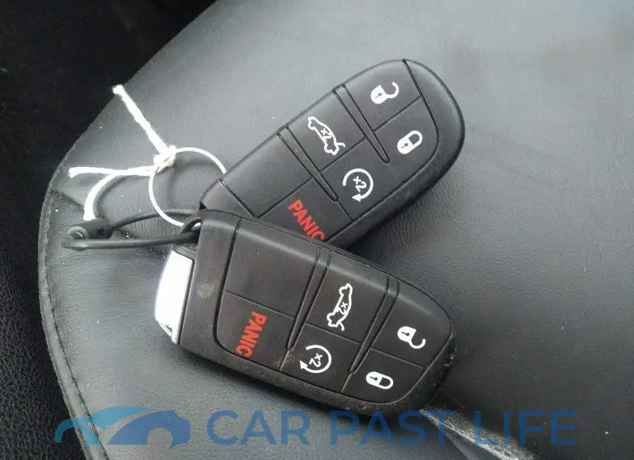 2C3CCASG8NH210082# 11