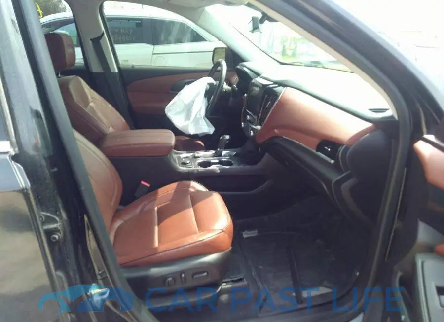 1GNEVKKW9JJ193790# 5
