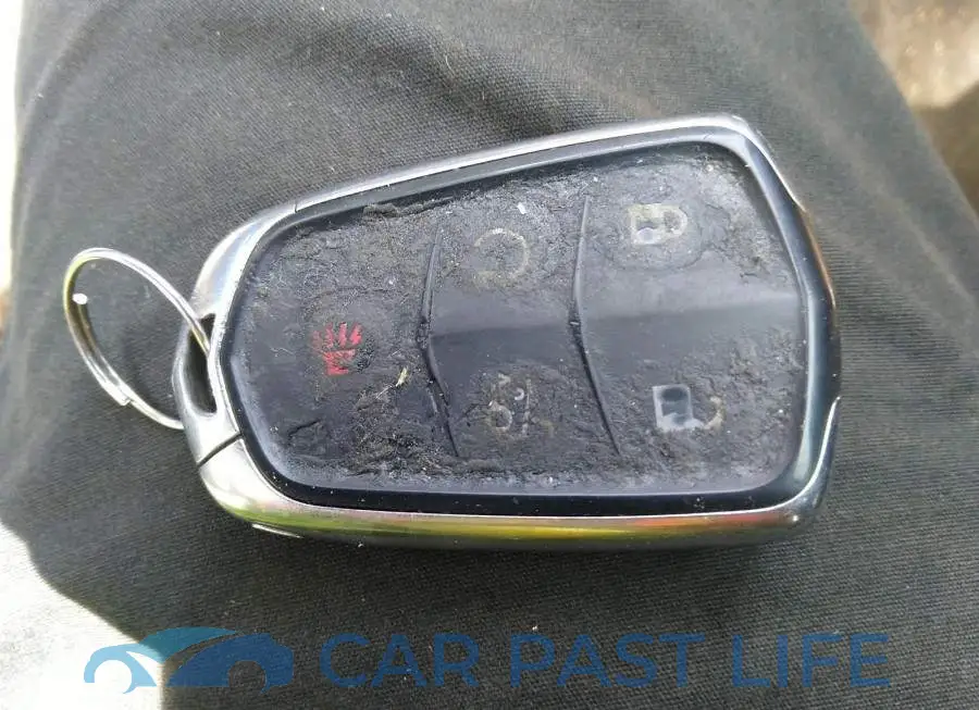 1G6AA5RX8F0117786# 11