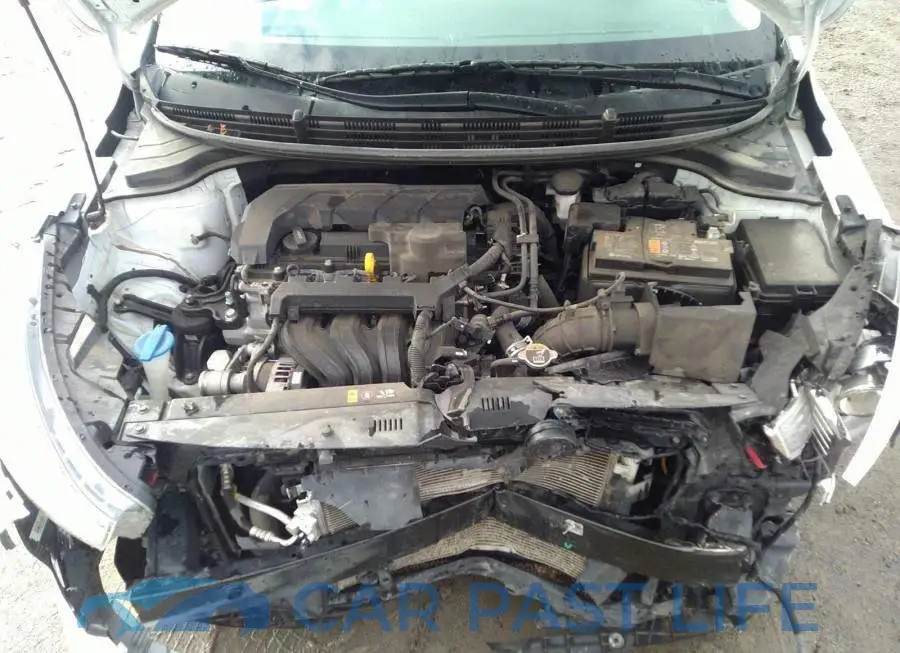 3KPA25AD4ME405739# 10