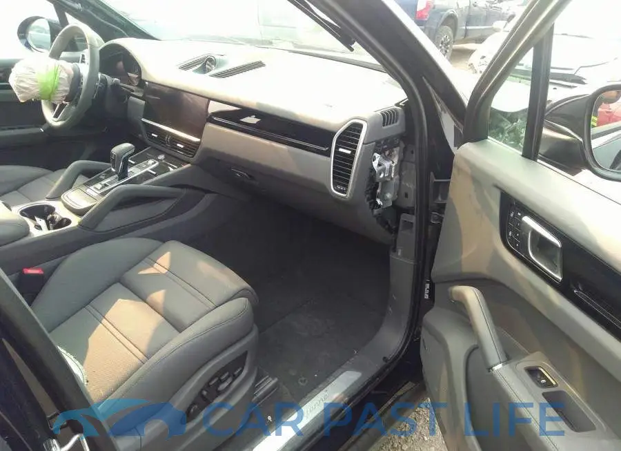 WP1AE2AY3PDA12151# 5