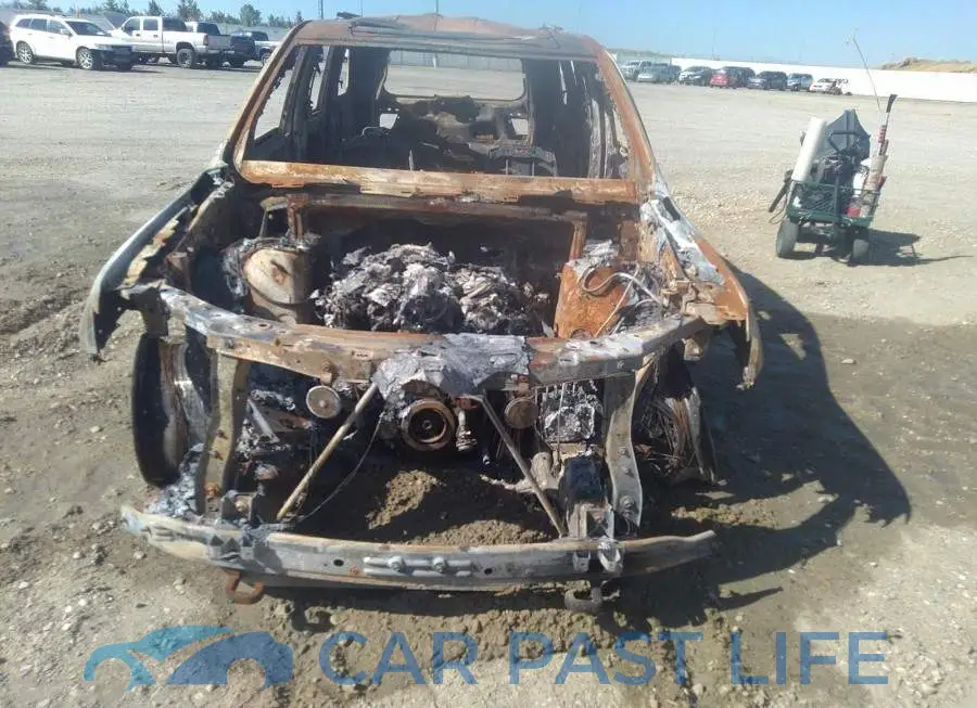 1C4RJFLG9JC372999# 6
