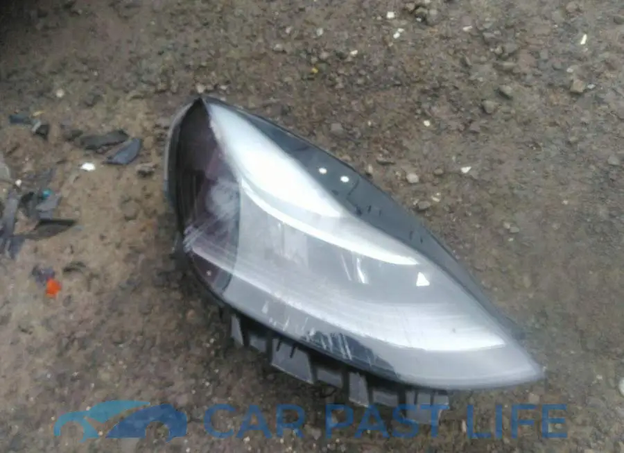 5YJ3E1EA8NF163042# 12
