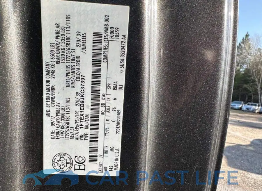 1FTEX1EB9JKC37397# 9