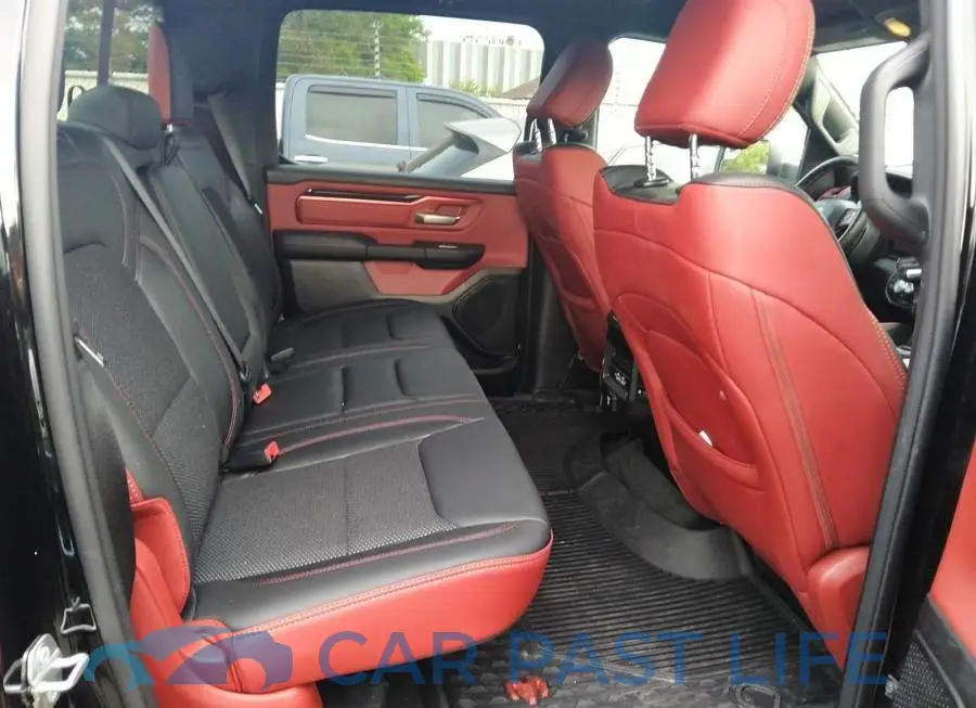 1C6SRFLT5NN114892# 8