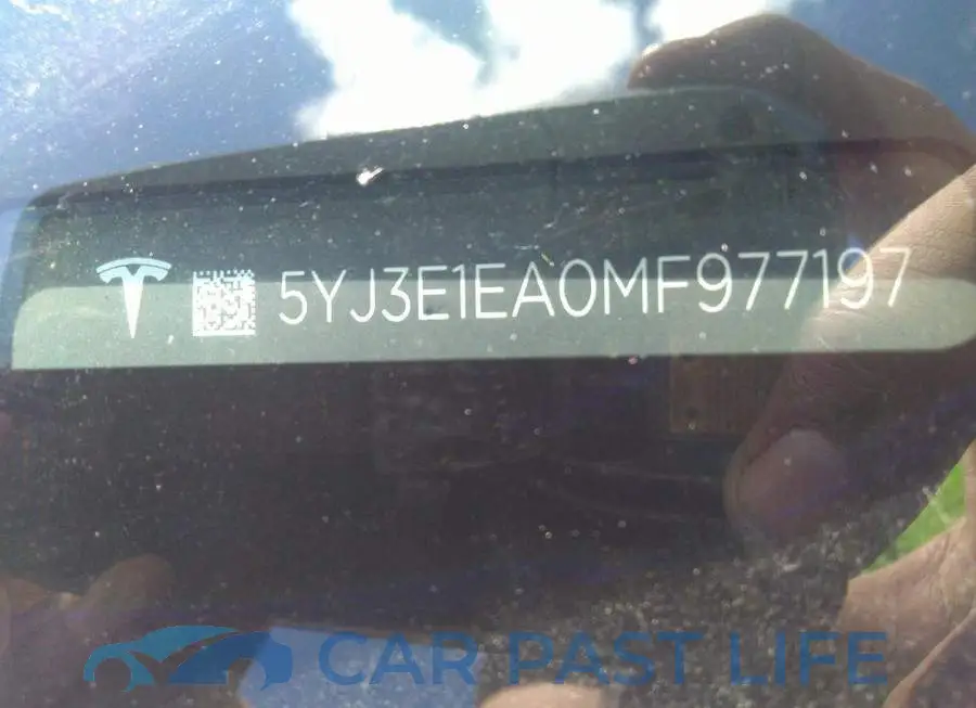 5YJ3E1EA0MF977197# 9
