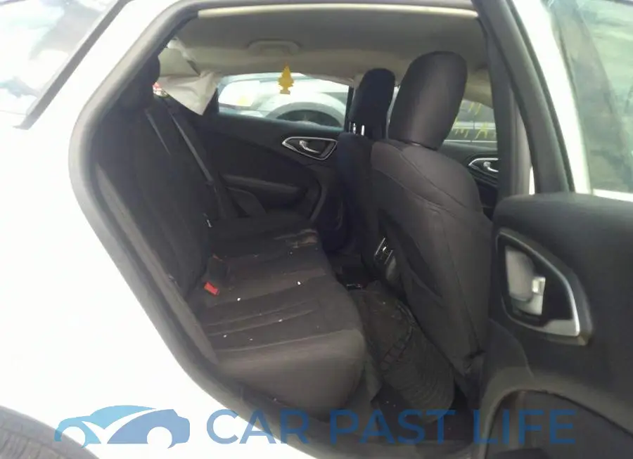 1C3CCCAB8GN193361# 8