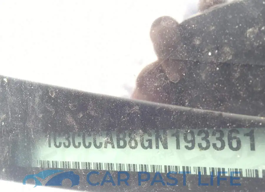 1C3CCCAB8GN193361# 9