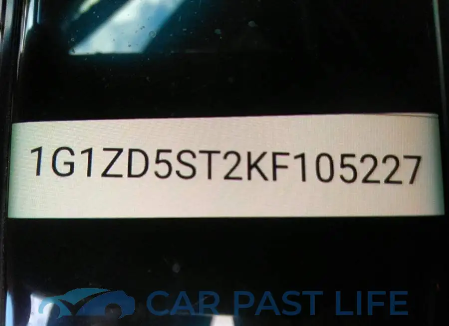 1G1ZD5ST2KF105227# 9