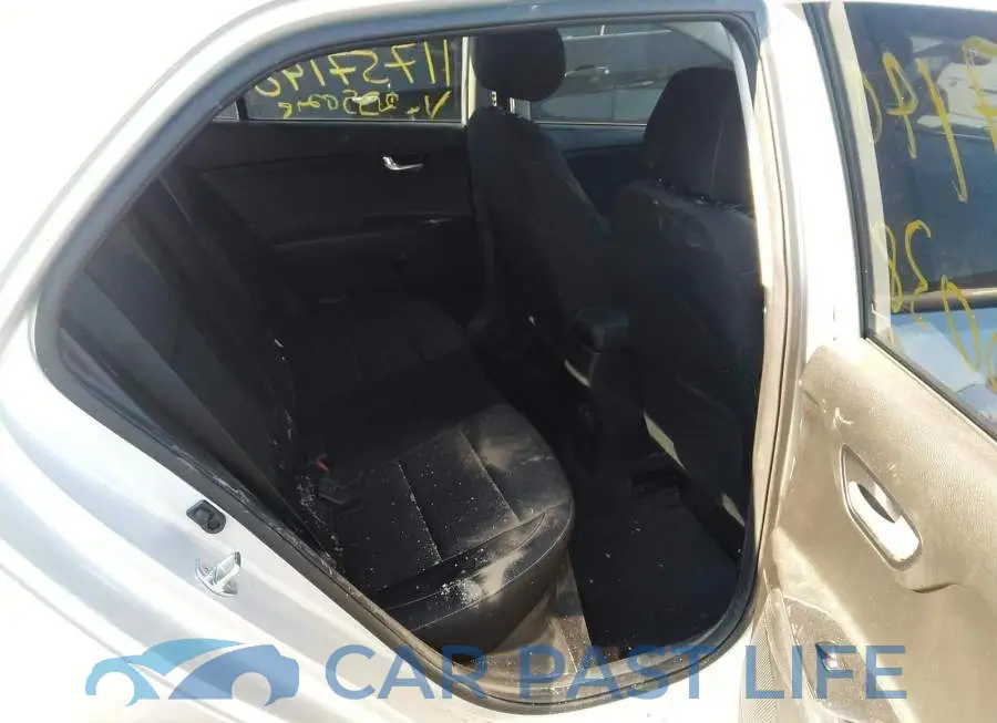 3KPA25AB9JE032935# 8