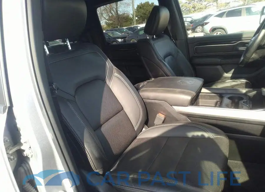 1C6SRFLT0LN186998# 5