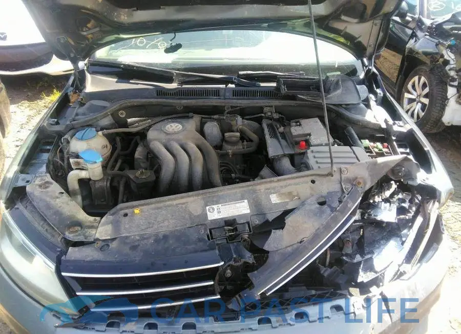 3VW1K7AJ9FM351877# 10