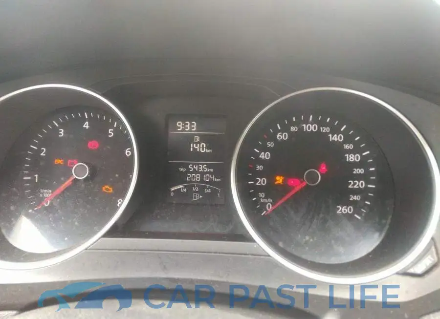3VW1K7AJ9FM351877# 7