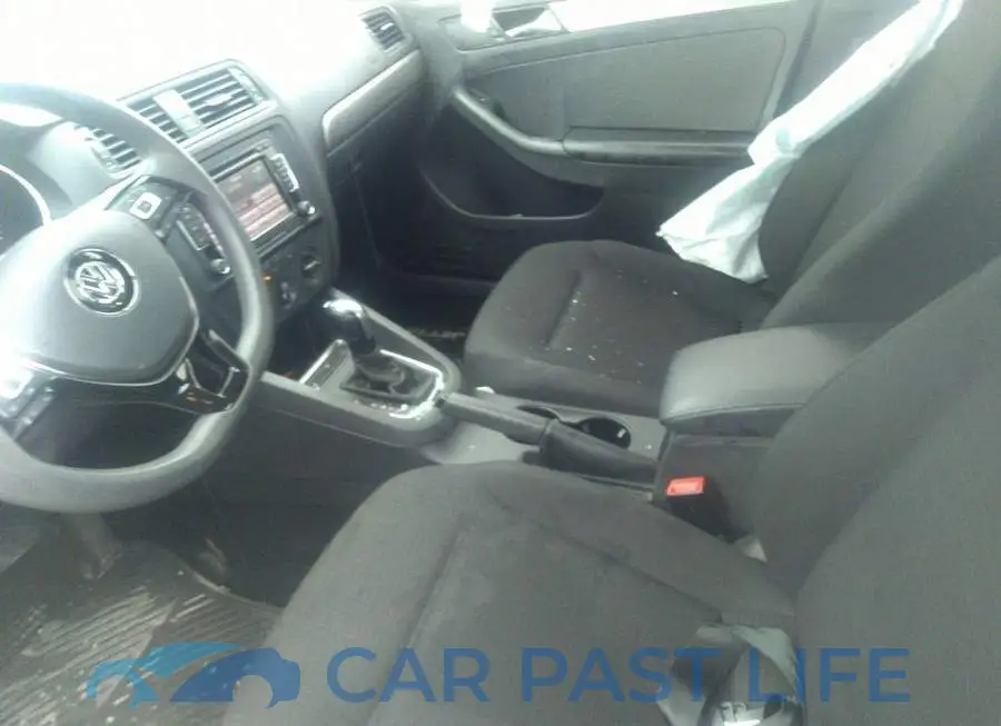 3VW2K7AJ5FM304138# 5