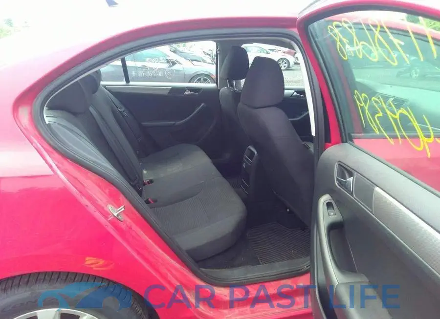 3VW2K7AJ4FM404389# 8