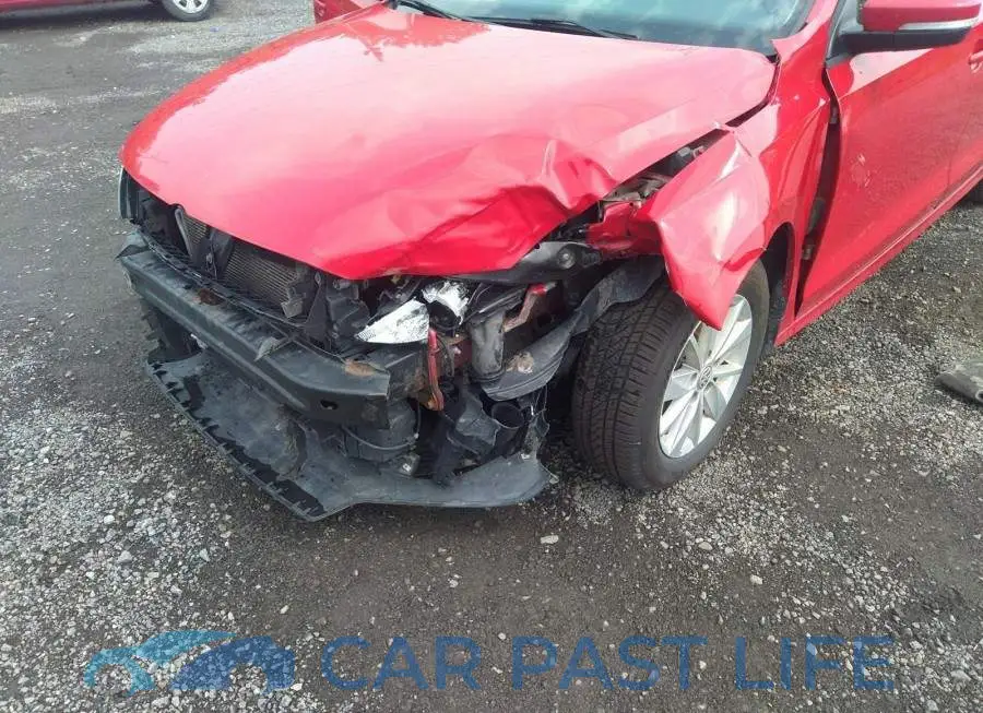 3VW2K7AJ4FM404389# 6