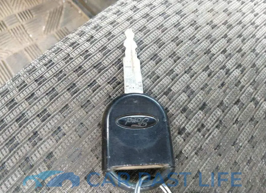 1FDUF4GT3GEA76781# 11