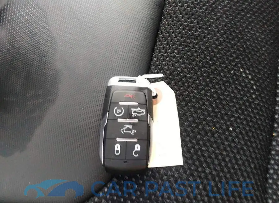 1C6SRFLT0NN196532# 11