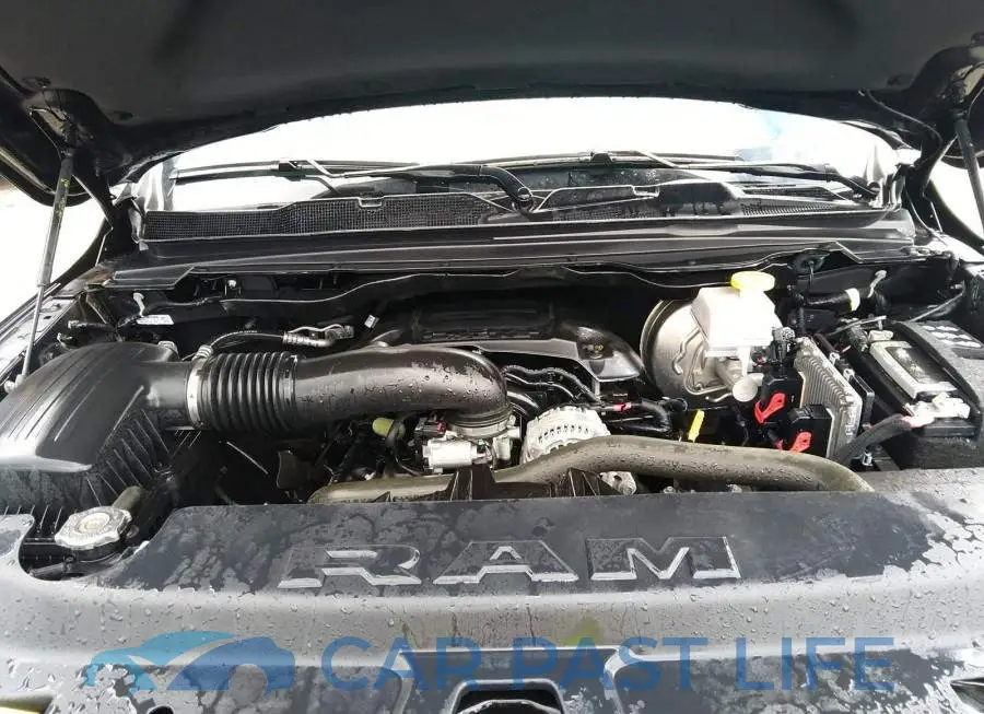 1C6SRFVT2NN105807# 10
