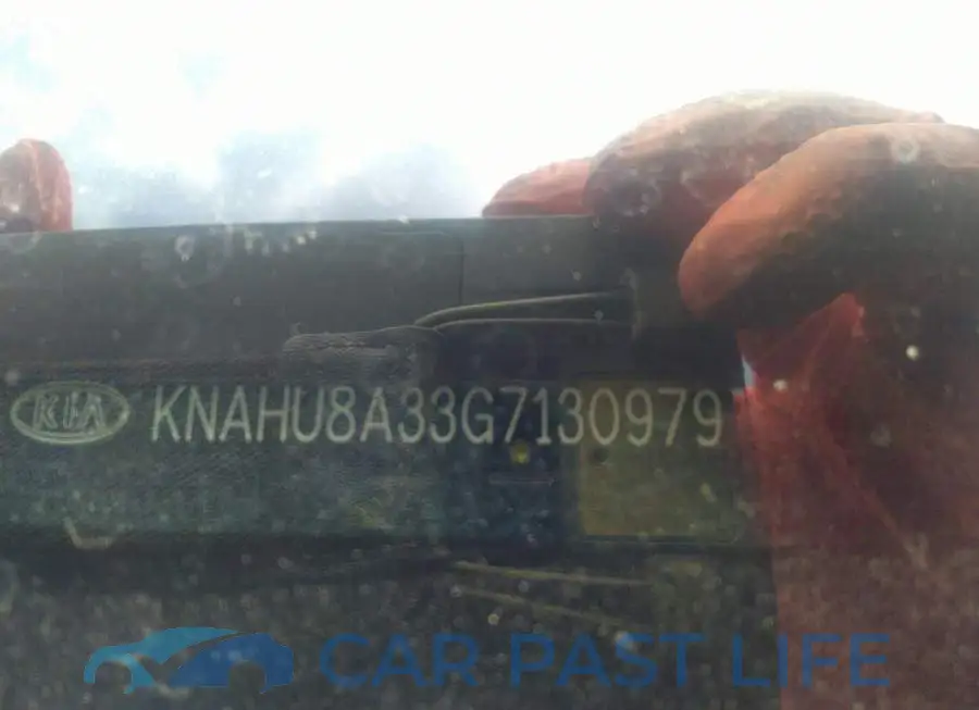KNAHU8A33G7130979# 9