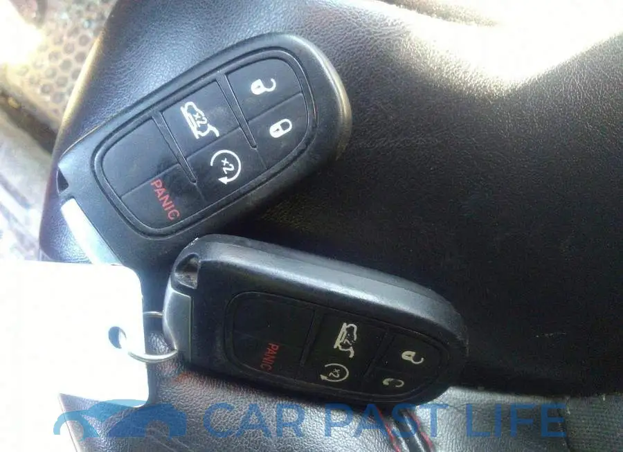 1C4PJMBX3KD142030# 11