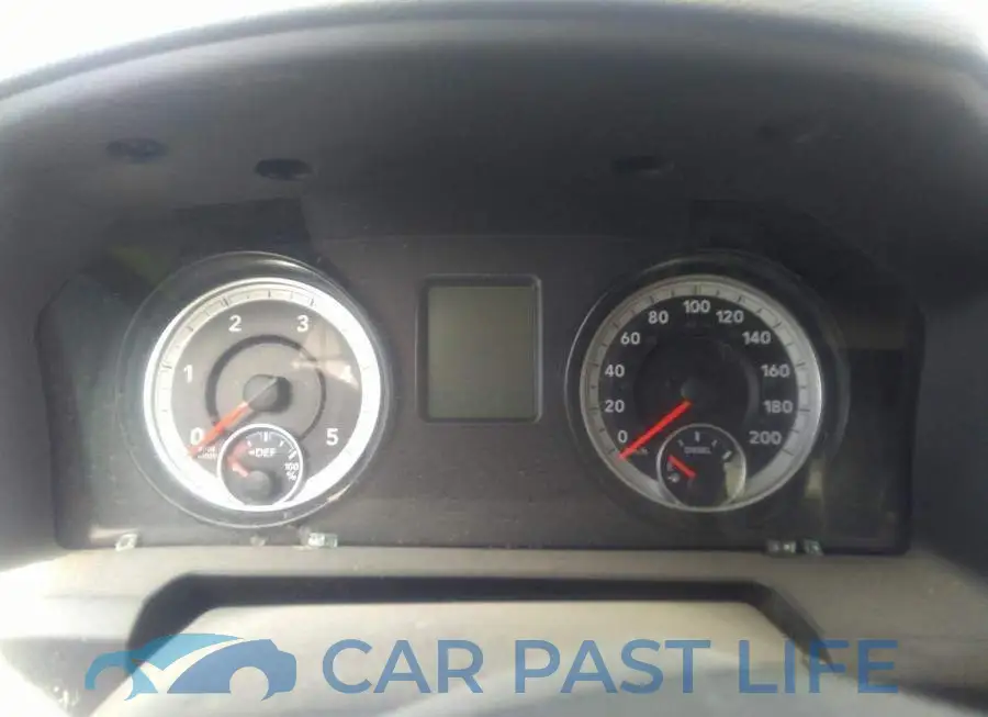 3C6UR5CL3FG696245# 7