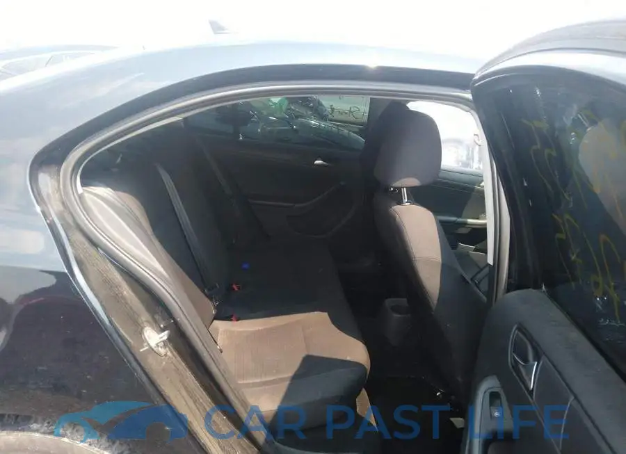 3VW1K7AJ5FM427675# 8