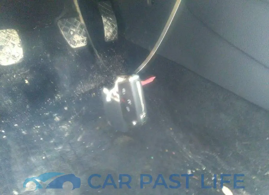 3VW117AU3HM075132# 11