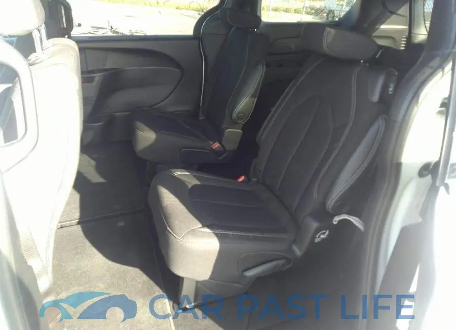 2C4RC3FG6NR234550# 8