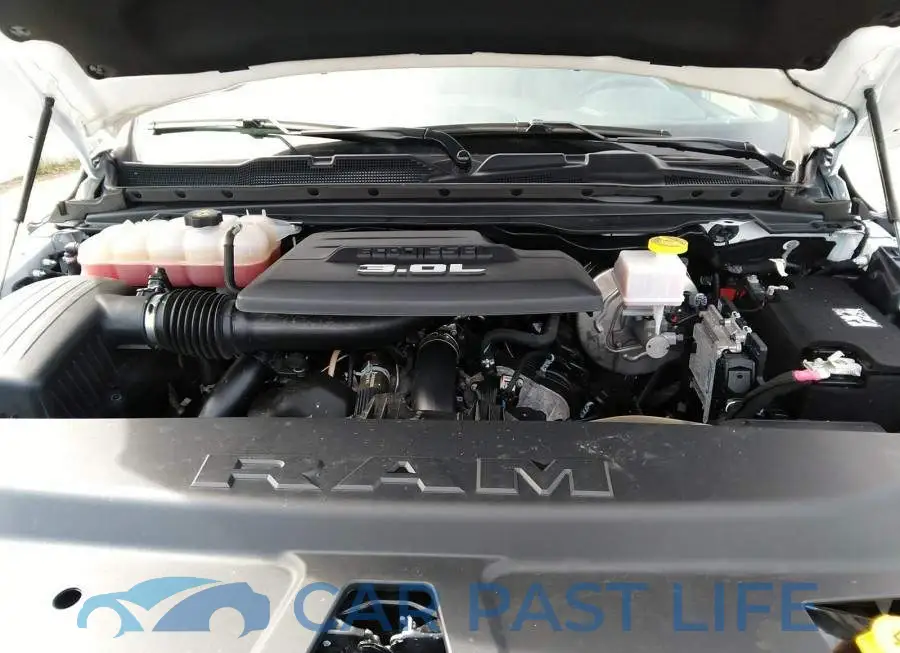 1C6SRFLM3NN115273# 10