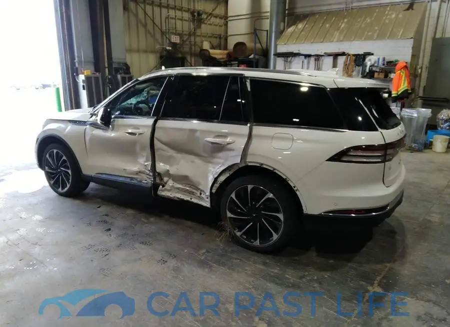 5LM5J7XC4MGL17894# 3