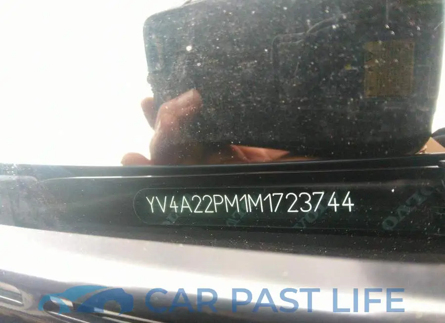 YV4A22PM1M1723744# 9