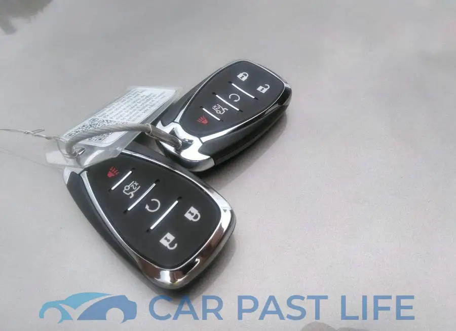 1G1ZD5ST0PF221114# 11